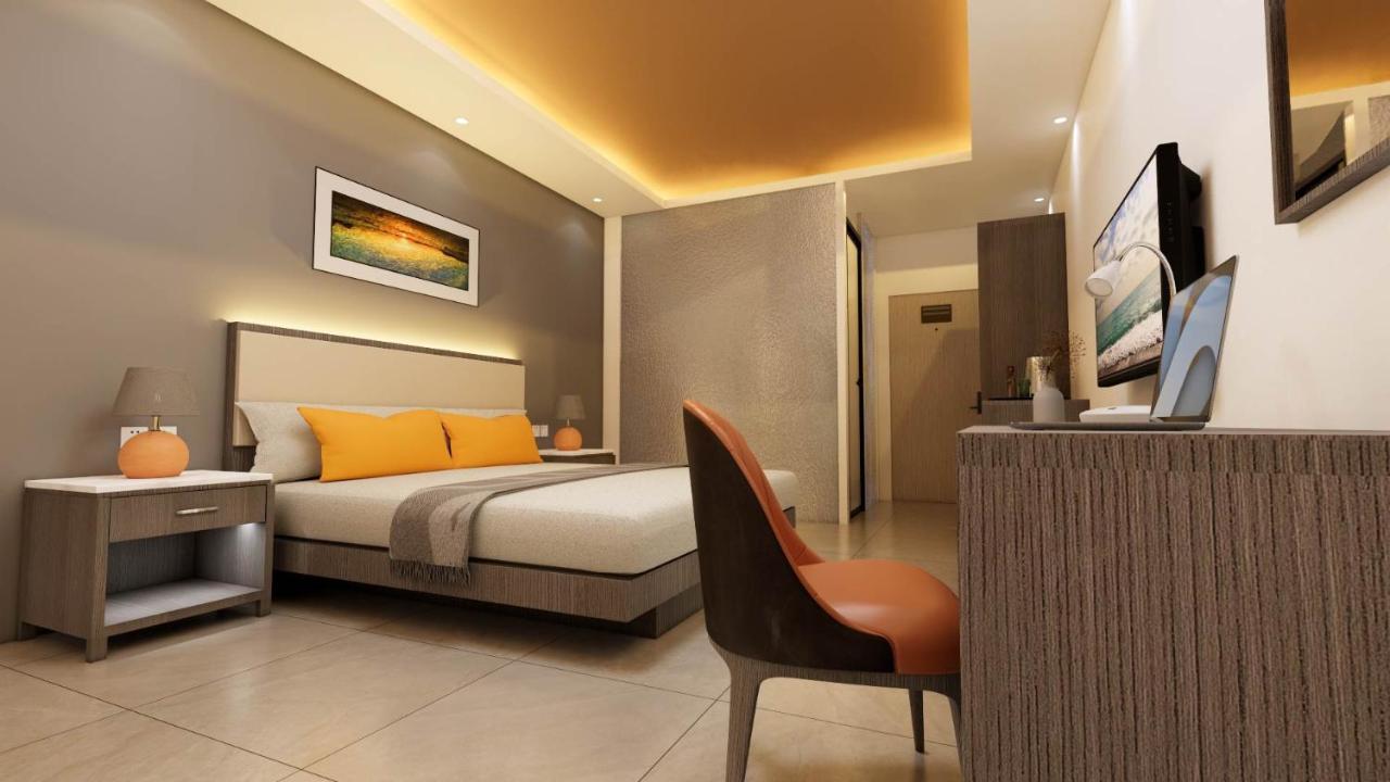 Subic Riviera Hotel And Residences Olongapo Exterior photo
